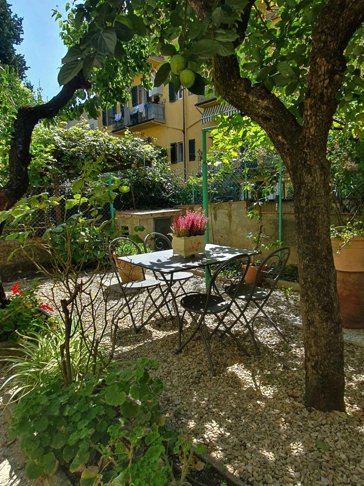 Апартаменти Villino La Rosa Antica Флоренція Екстер'єр фото